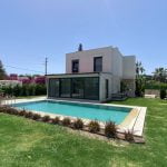 Ortakent Sahile 300m mesafede SATILIK Özel Havuzlu Villa