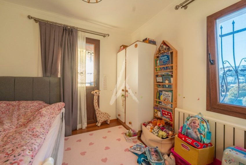 BODRUM YENİKÖY SATILIK MANZARALI DUBLEKS DAİRE 3+1- 15M TL - 16